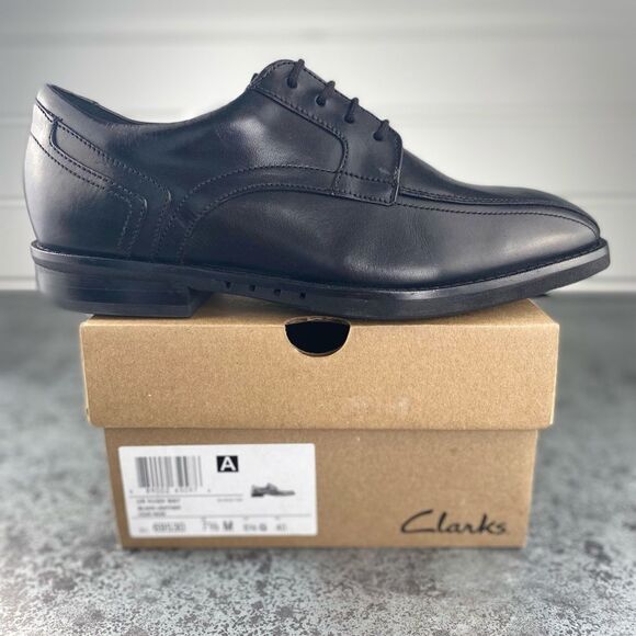Clarks Un Hugh Way Black Leather Shoes Size 7.5 M - Picture 8 of 10